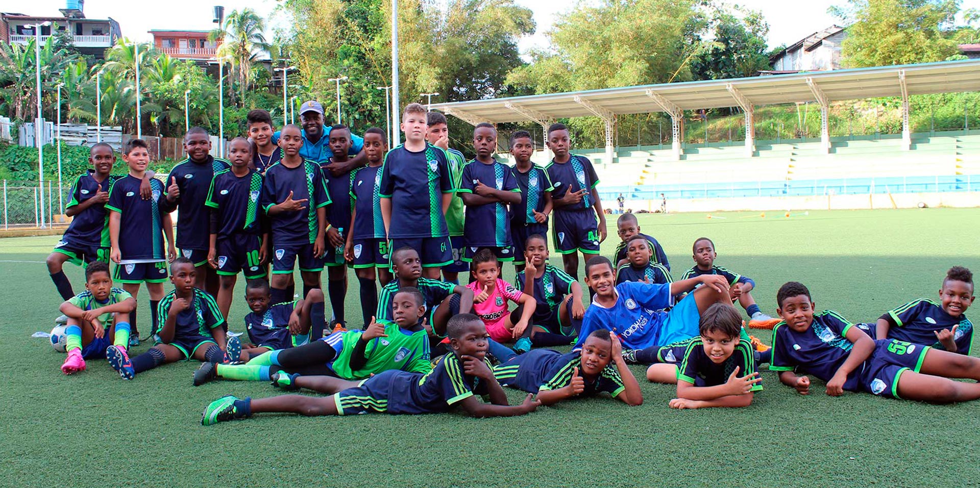 uniforme de campo verde - Imagen 4